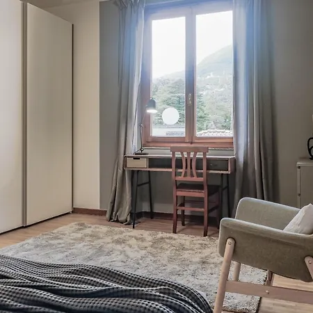 Appartement Stunning View Lakeside - Larihome