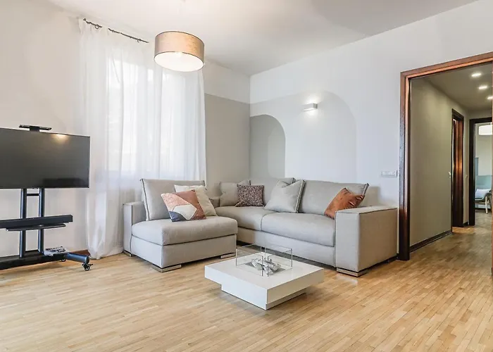 Stunning View Lakeside - Larihome A11