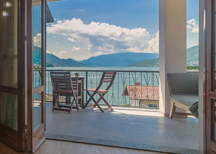 Apartamento Stunning View Lakeside - Larihome A11